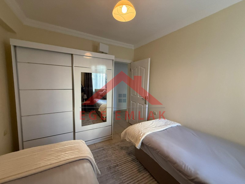 Didim Royal Marina Sitesi Satılık Daire - Bahçe Kat Modern Yenilenmiş