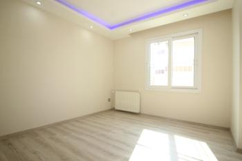 Elmas'tan Havuzlu Site İçi Ara Kat Geniş M2 Bol Ekstralı 4+1