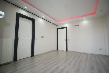 Elmas'tan Havuzlu Site İçi Ara Kat Geniş M2 Bol Ekstralı 4+1
