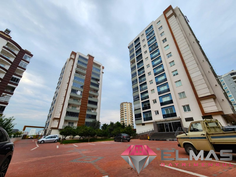 Elmas'tan Havuzlu Site İçi Ara Kat Geniş M2 Bol Ekstralı 4+1