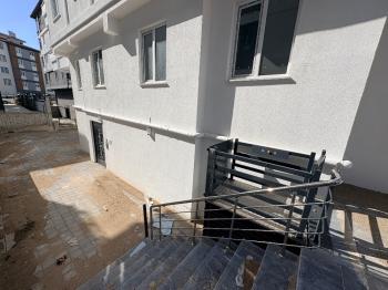 GÜVENAY - ÇORUM ÇEPNİ MAH. FEN LİSESİ BÖLGESİ SIFIR 2+0 KİRALIK DAİRE
