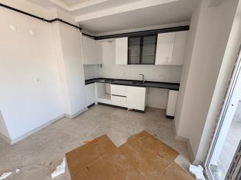 GÜVENAY - ÇORUM ÇEPNİ MAH. FEN LİSESİ BÖLGESİ SIFIR 2+0 KİRALIK DAİRE