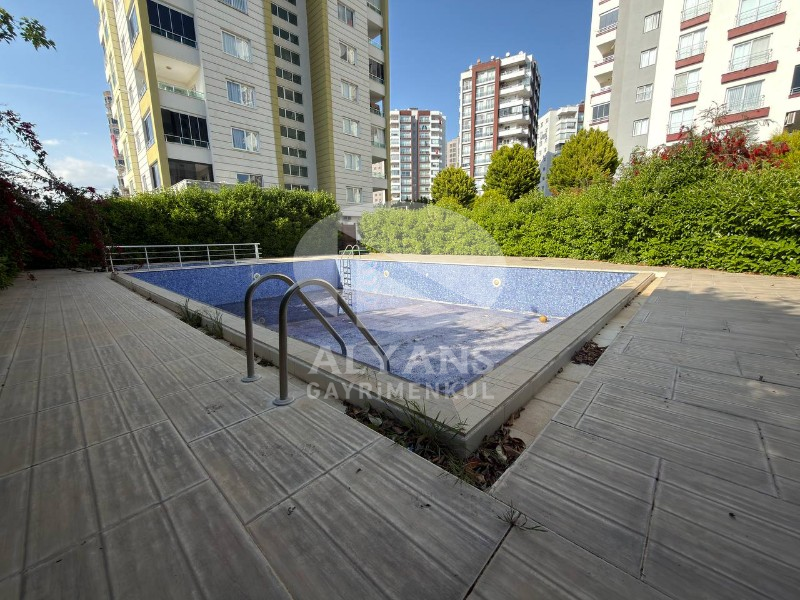 ALYANS'TAN MERKEZ'DE HAVUZLU F.SOSYAL ALANLI GENİŞ B.MUTFAK 3+1