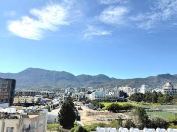 KKTC Girne Merkezde Muhteşem Manzaralı Ultra Lüks Kiralık 3+1 Eşyalı Penthouse