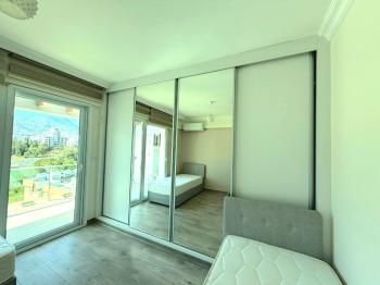 KKTC Girne Merkezde Muhteşem Manzaralı Ultra Lüks Kiralık 3+1 Eşyalı Penthouse