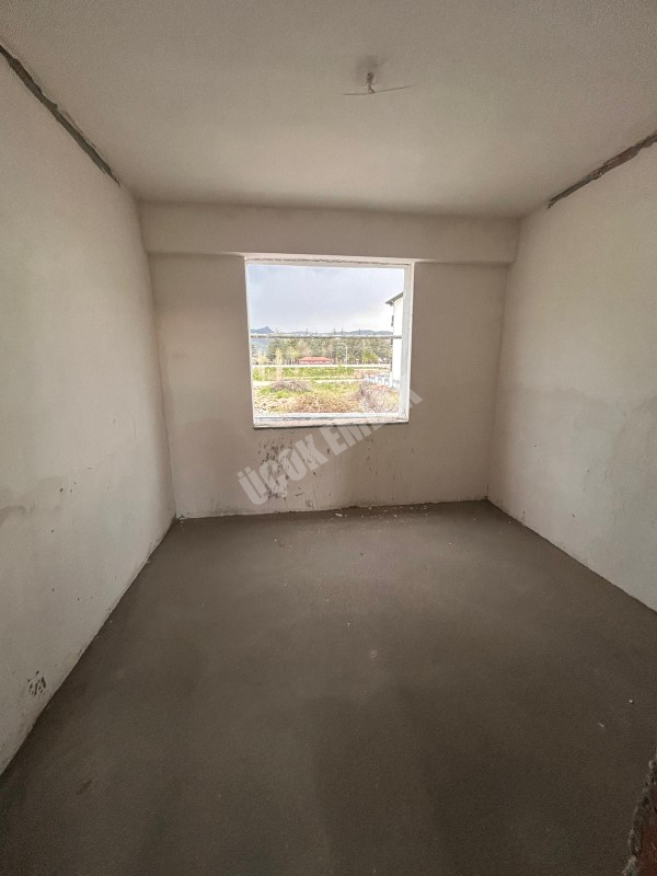 AFYON ÜÇOK EMLAKTAN MAREŞAL FEVZİ ÇAKMAK MAH 2+1 80M² SIFIR SATILIK DAİRE 