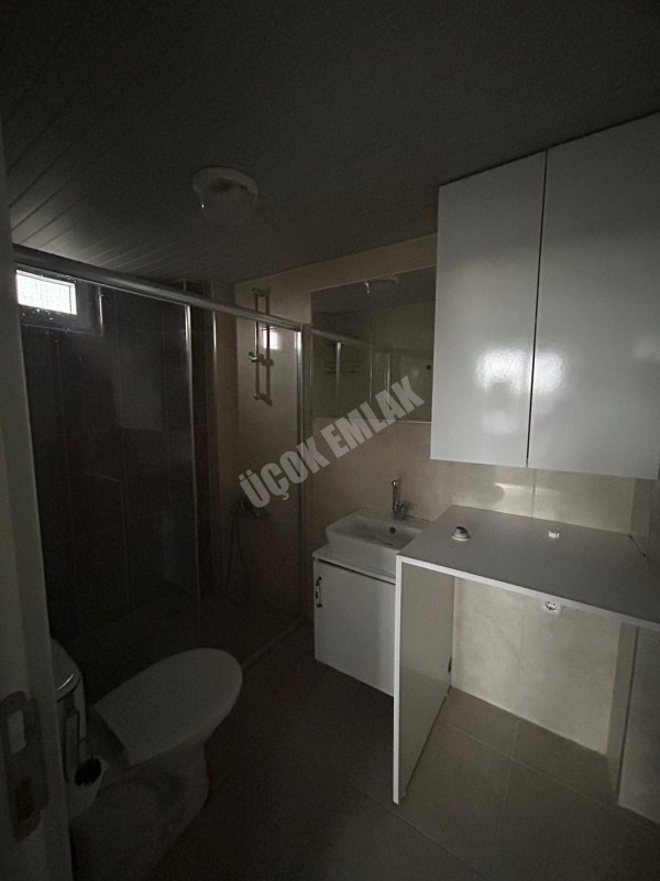 AFYON ÜÇOK EMLAKTAN MAREŞAL FEVZİ ÇAKMAK MAH 2+1 90M² KİRALIK DAİRE 