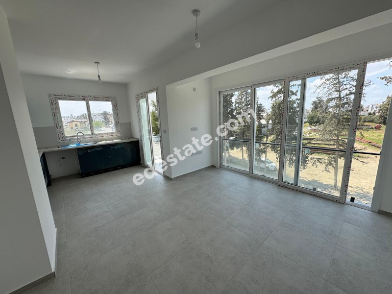 Lefkoşa Küçük Kaymaklı'da Yeni ELDEN ÖDEMELİ SATILIK 3+1 DAİRE