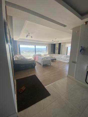 GÜVENAY - ÇORUM YUNUS 19 RESİDANCE 4+1 KOMPLE MOBİLYALI LÜKS SATILIK DAİRE 