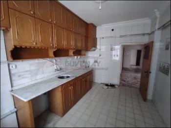 GÜVENAY - ÇORUM GÜLABİBEY MAH. ATA CADDESİ ÜZERİ SATILIK 3+1 SATILIK DAİRE