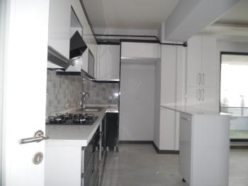 ÇORLU YAŞAM GARDEN SİTESİNDE BAHÇE KATI 2+1 AMERİKAN MUTFAKLI DAİRE 