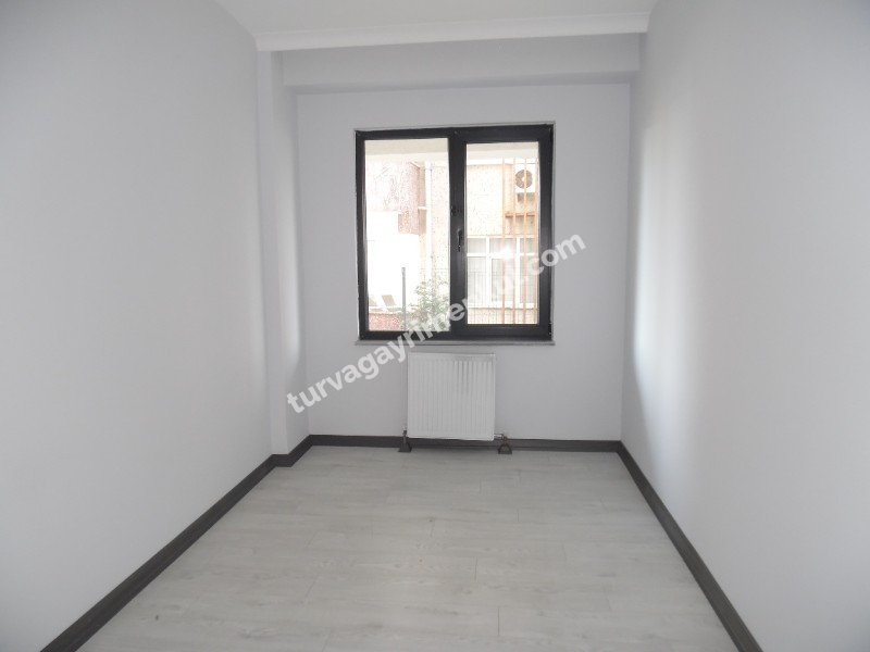 ÇORLU YAŞAM GARDEN SİTESİNDE BAHÇE KATI 2+1 AMERİKAN MUTFAKLI DAİRE 