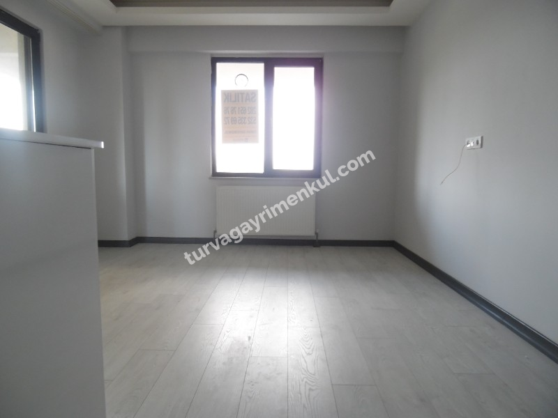 ÇORLU YAŞAM GARDEN SİTESİNDE BAHÇE KATI 2+1 AMERİKAN MUTFAKLI DAİRE 