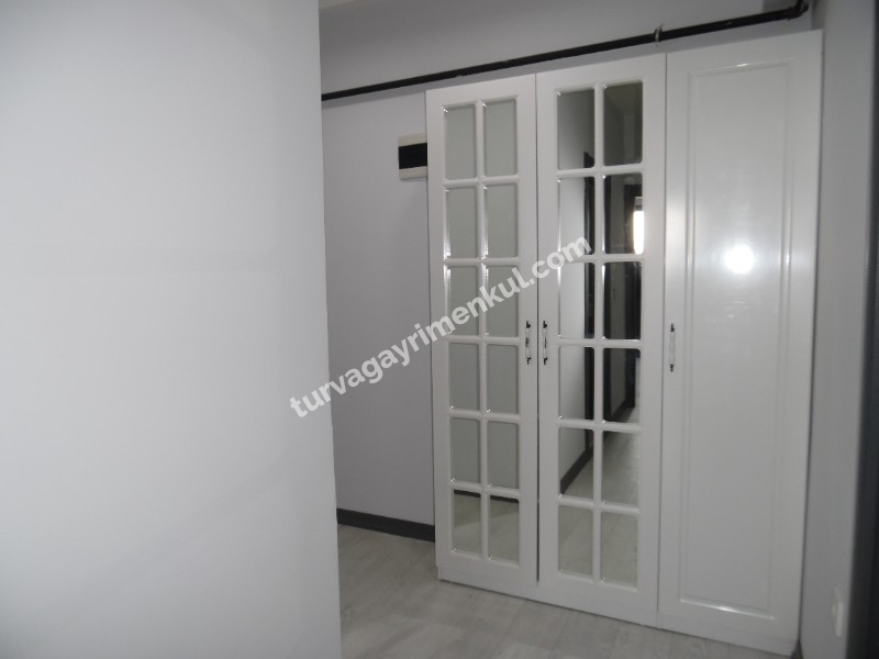 ÇORLU YAŞAM GARDEN SİTESİNDE BAHÇE KATI 2+1 AMERİKAN MUTFAKLI DAİRE 