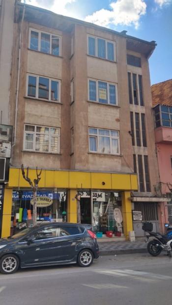 AFYON ÜÇOK EMLAKTAN MECİDİYE MAH 3+1 110M² KİRALIK DAİRE