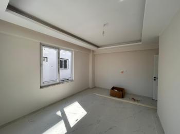 AFYON ÜÇOK EMLAKTAN MAREŞAL FEVZİ ÇAKMAK MAH 2+1 80M² SIFIR SATILIK DAİRELER