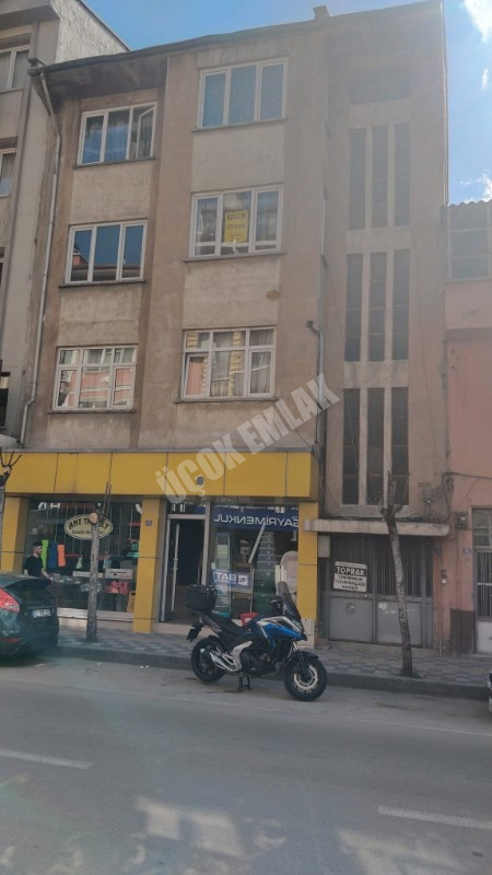 AFYON ÜÇOK EMLAKTAN MECİDİYE MAH 3+1 110M² KİRALIK DAİRE