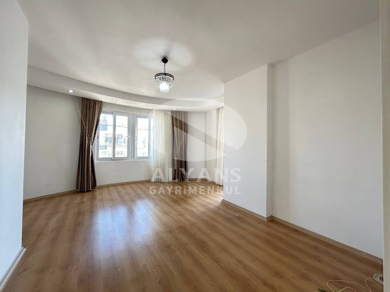 ALYANS'TAN VİRANŞEHİR'DE CEPHELERİ AÇIK BAĞIMSIZ MUTFAK 3+1