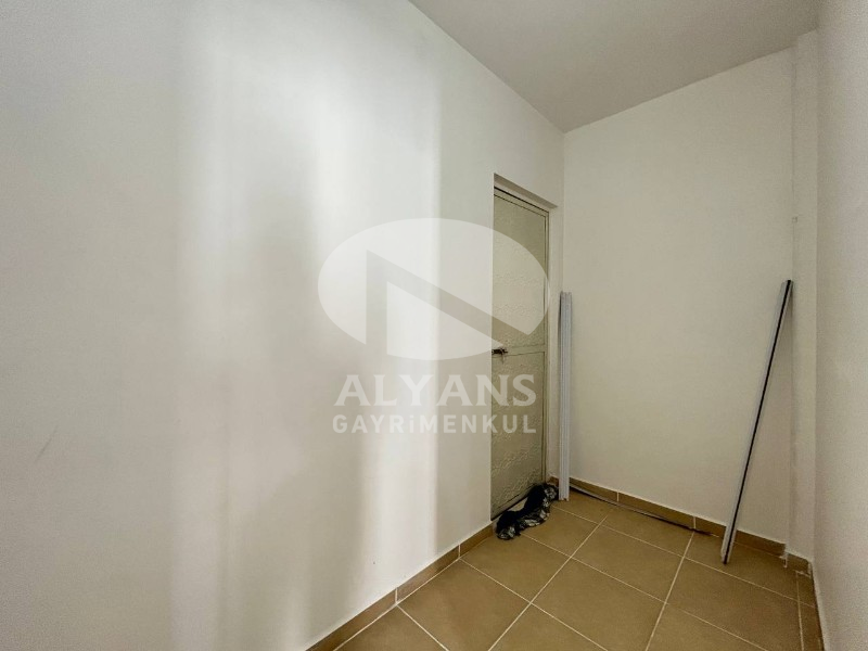 ALYANS'TAN VİRANŞEHİR'DE CEPHELERİ AÇIK BAĞIMSIZ MUTFAK 3+1