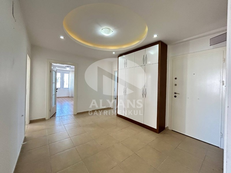 ALYANS'TAN VİRANŞEHİR'DE CEPHELERİ AÇIK BAĞIMSIZ MUTFAK 3+1
