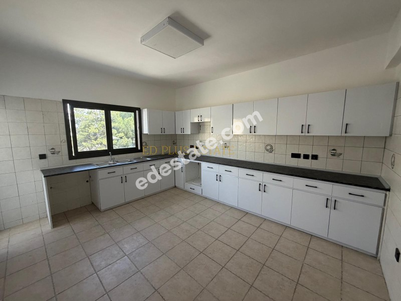 Lefkoşa K.Kaymaklı'da SATILIK 3+1 DAİRE