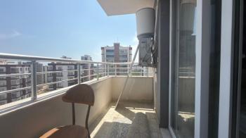 Elmas'tan Üniversite Caddesi'nde Site İçi Eşyalı Kullanışlı 1+1