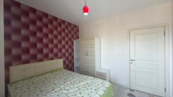 Elmas'tan Üniversite Caddesi'nde Site İçi Eşyalı Kullanışlı 1+1