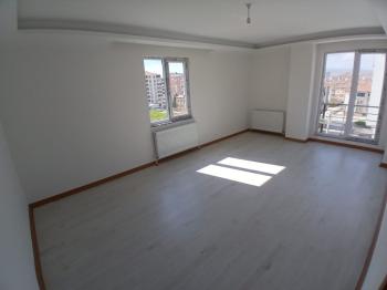 GÜVENAY - ÇORUM GÜLABİBEY YÖRÜKEVLER CAMİİ CİVARI SATILIK LÜKS 3+1 DAİRE