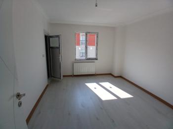 GÜVENAY - ÇORUM GÜLABİBEY YÖRÜKEVLER CAMİİ CİVARI SATILIK LÜKS 3+1 DAİRE
