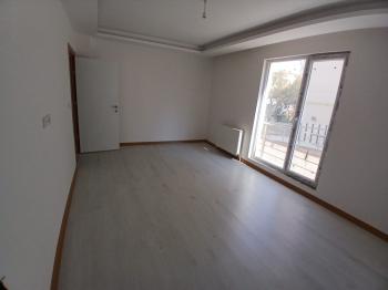 GÜVENAY - ÇORUM GÜLABİBEY YÖRÜKEVLER CAMİİ CİVARI SATILIK LÜKS 2+1 DAİRE