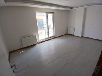 GÜVENAY - ÇORUM GÜLABİBEY YÖRÜKEVLER CAMİİ CİVARI SATILIK LÜKS 2+1 DAİRE