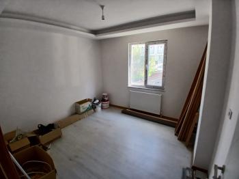 GÜVENAY - ÇORUM GÜLABİBEY YÖRÜKEVLER CAMİİ CİVARI SATILIK LÜKS 2+1 DAİRE