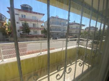 GÜVENAY - ÇORUM YAVRUTURNA  KARŞIYAKA ANA OKULU CİVARI KİRALIK 3+1 DAİRE