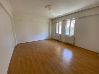 GÜVENAY - ÇORUM YAVRUTURNA  KARŞIYAKA ANA OKULU CİVARI KİRALIK 3+1 DAİRE