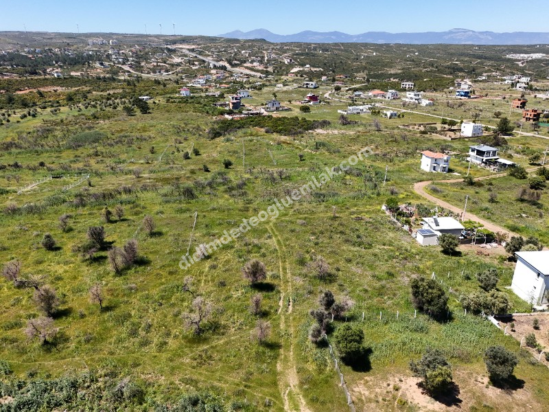 Didim Zümrüttepe de Satılık Köşe Başı İmarlı Arsa
