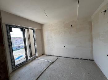 GÜVENAY - ÇORUM RECEP TAYYİP ERDOĞAN CADDESİ ÜZERİNDE 2+1 SATILIK OFİS