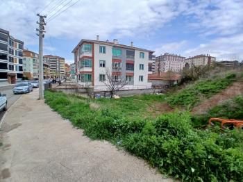 GÜVENAY - ÇORUM KALE MAHALLESİ MEVLANA ILKOKULU YANI PROJEDEN SATILIK 4+1 DAİRE