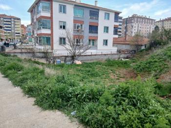 GÜVENAY - ÇORUM KALE MAHALLESİ MEVLANA ILKOKULU YANI PROJEDEN SATILIK 4+1 DAİRE