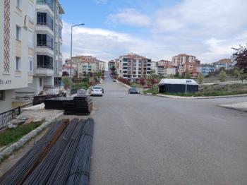 GÜVENAY - ÇORUM BAHÇELİEVLER İSMAİL KAKAÇ İLKOKULU CİVARI PROJEDEN SATILIK 3+0 DAİRE