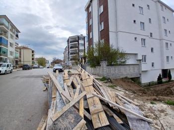 GÜVENAY - ÇORUM BAHÇELİEVLER İSMAİL KAKAÇ İLKOKULU CİVARI PROJEDEN SATILIK 3+0 DAİRE