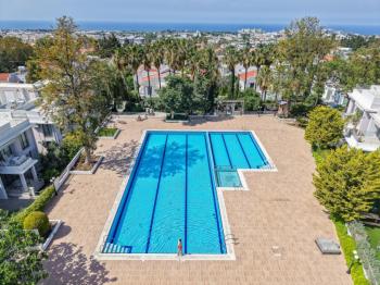 Kıbrıs Girne Alsancak Milos Park Homes da Satılık 2+1 Çok Özel İkiz Villa