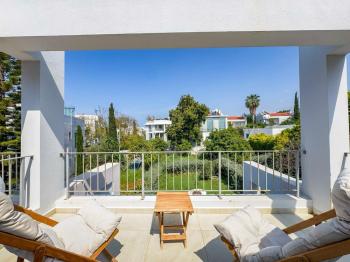 Kıbrıs Girne Alsancak Milos Park Homes da Satılık 2+1 Çok Özel İkiz Villa