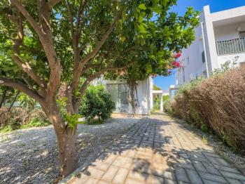 Kıbrıs Girne Alsancak Milos Park Homes da Satılık 2+1 Çok Özel İkiz Villa
