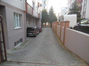 ALİ KAYAN OKULUNA YAKIN KİRALIK 3+1 DAİRE 