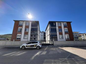 AFYON ÜÇOK EMLAKTAN KANLICA MAH 2+1 90M² SIFIR AYARINDA SATILIK DAİRE