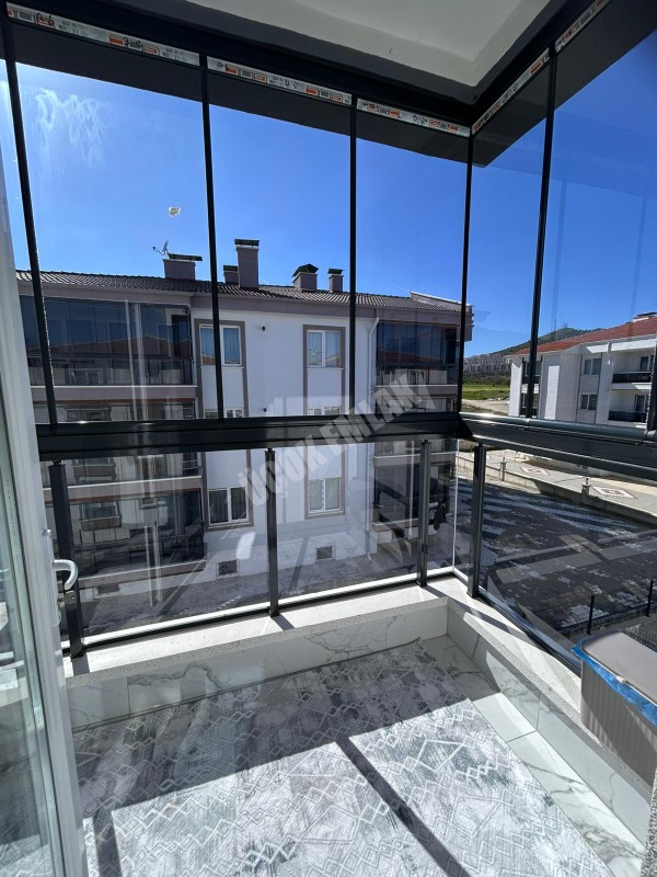 AFYON ÜÇOK EMLAKTAN KANLICA MAH 2+1 90M² SIFIR AYARINDA SATILIK DAİRE