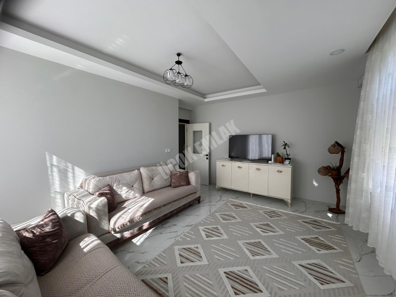 AFYON ÜÇOK EMLAKTAN KANLICA MAH 2+1 90M² SIFIR AYARINDA SATILIK DAİRE