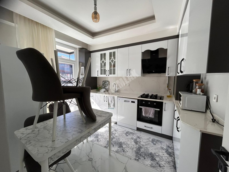 AFYON ÜÇOK EMLAKTAN KANLICA MAH 2+1 90M² SIFIR AYARINDA SATILIK DAİRE