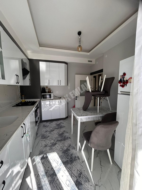 AFYON ÜÇOK EMLAKTAN KANLICA MAH 2+1 90M² SIFIR AYARINDA SATILIK DAİRE