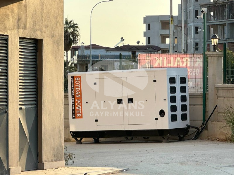 ALYANS'TAN KUSURSUZ İŞÇİLİKLİ OTOPARKLI JENERATÖRLÜ SIFIR 1+1